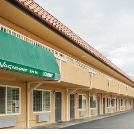 Vagabond Inn Гемет Екстер'єр фото